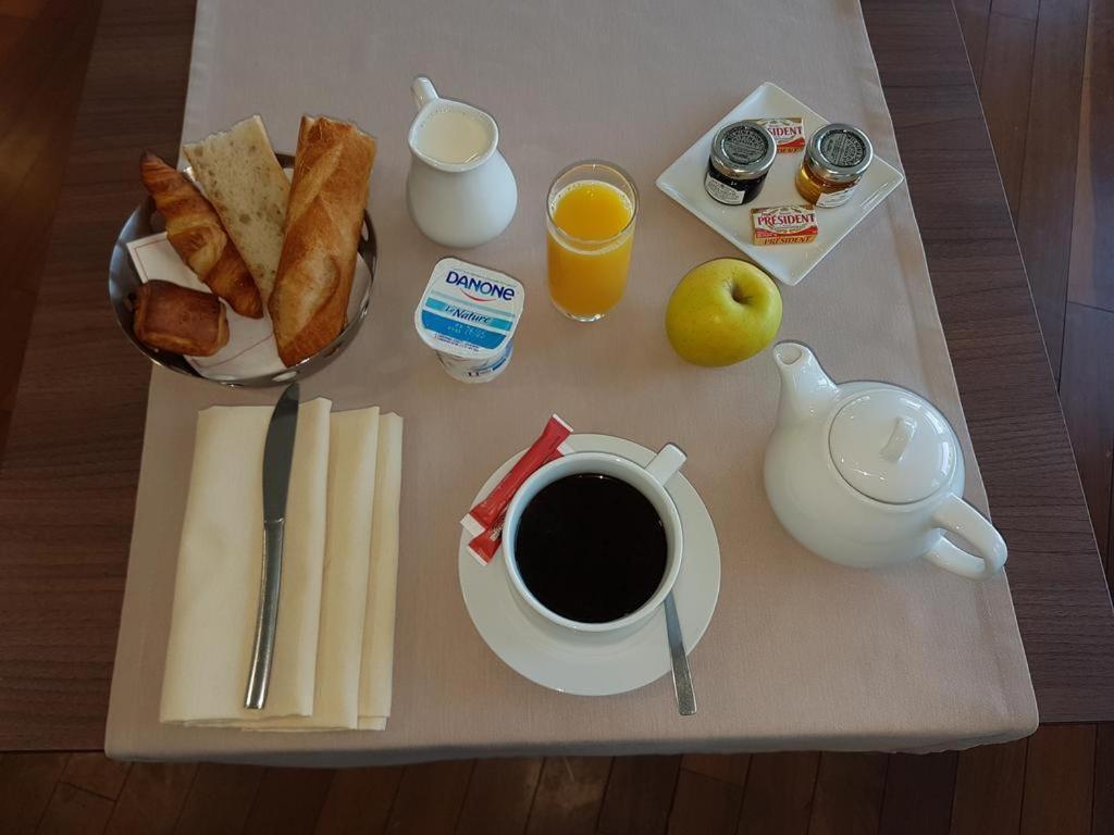Domitys "Les Etoiles D'Argent" Residence Services Seniors Страсбург Екстериор снимка